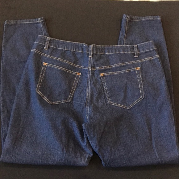 Skinny Jeans - Picture 2 of 2